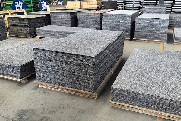 泡沫鋁板的孔隙率、孔徑大小對性能有什么影響？如何選擇？